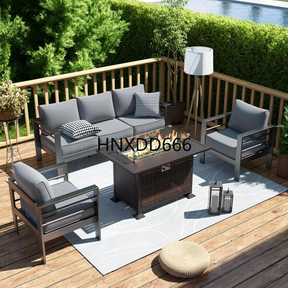 Outdoor Furniture Set With Fire Pit - Conjunto de Muebles de Patio con