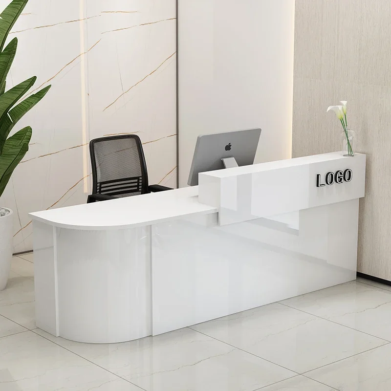 Mostrador de recepción y caja  - Outdoor Furniture In Store reseña y precio